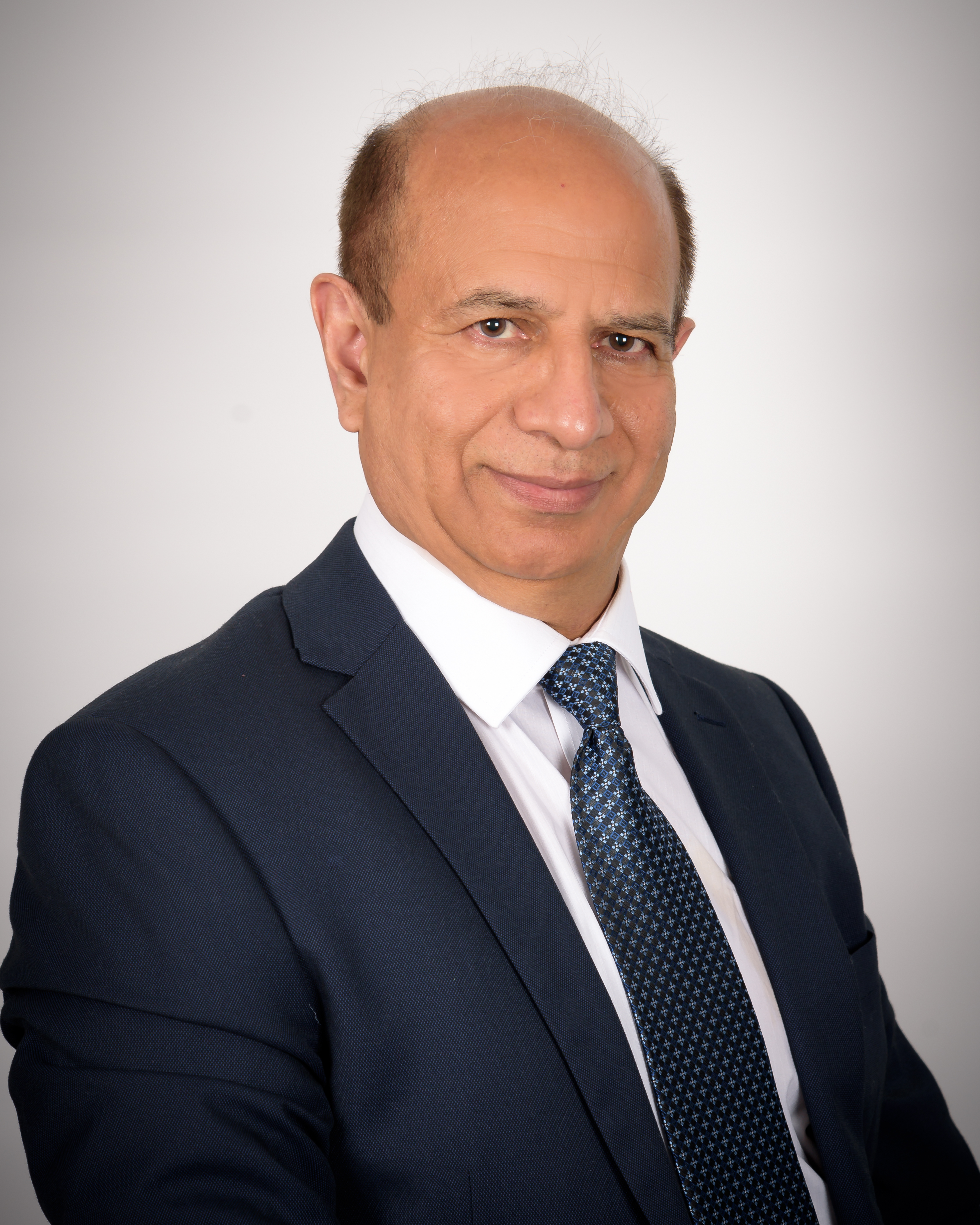 Homayun Afzalzada — Sales Representative